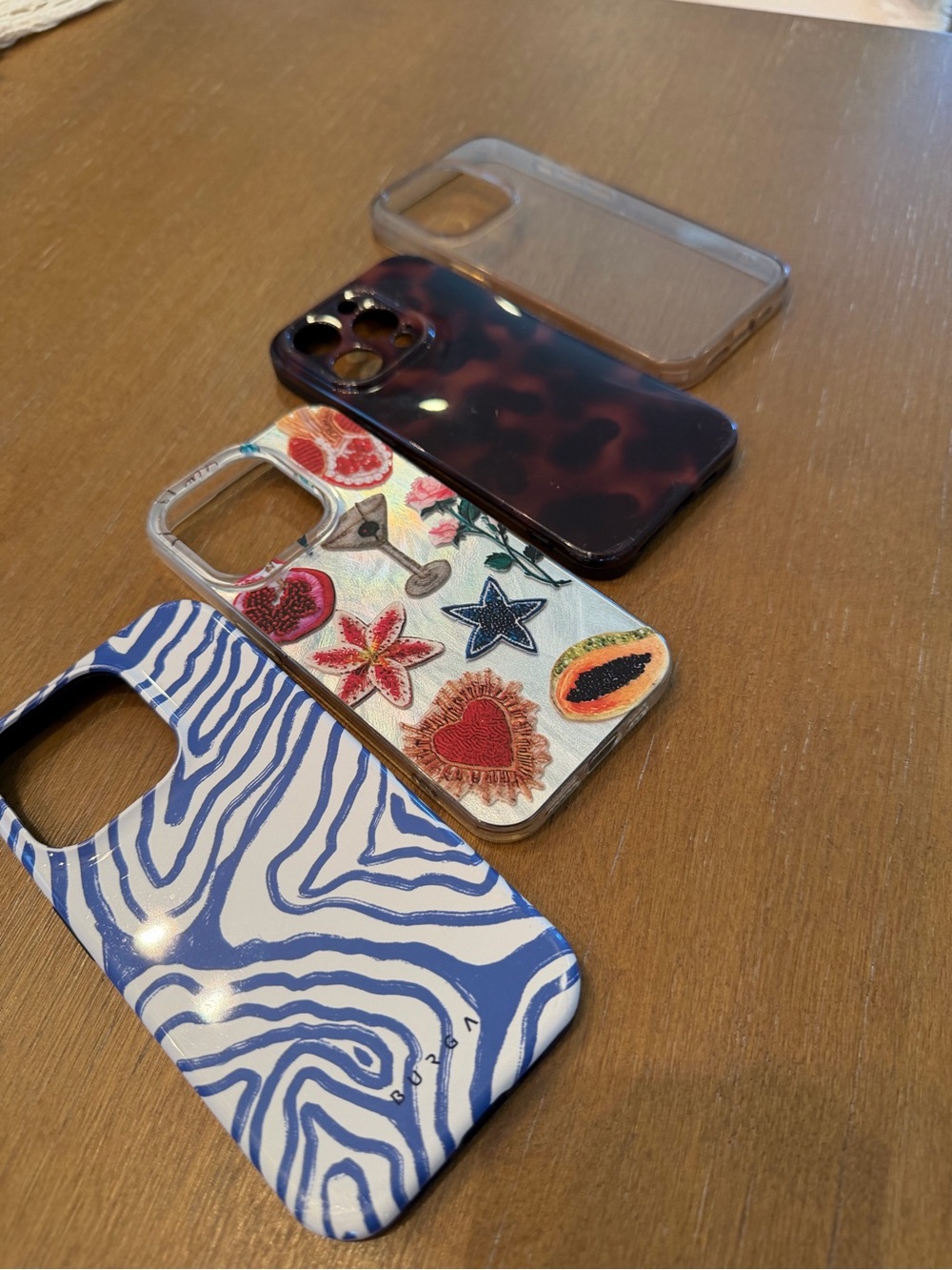 4-Pack iPhone 15 Pro Cases